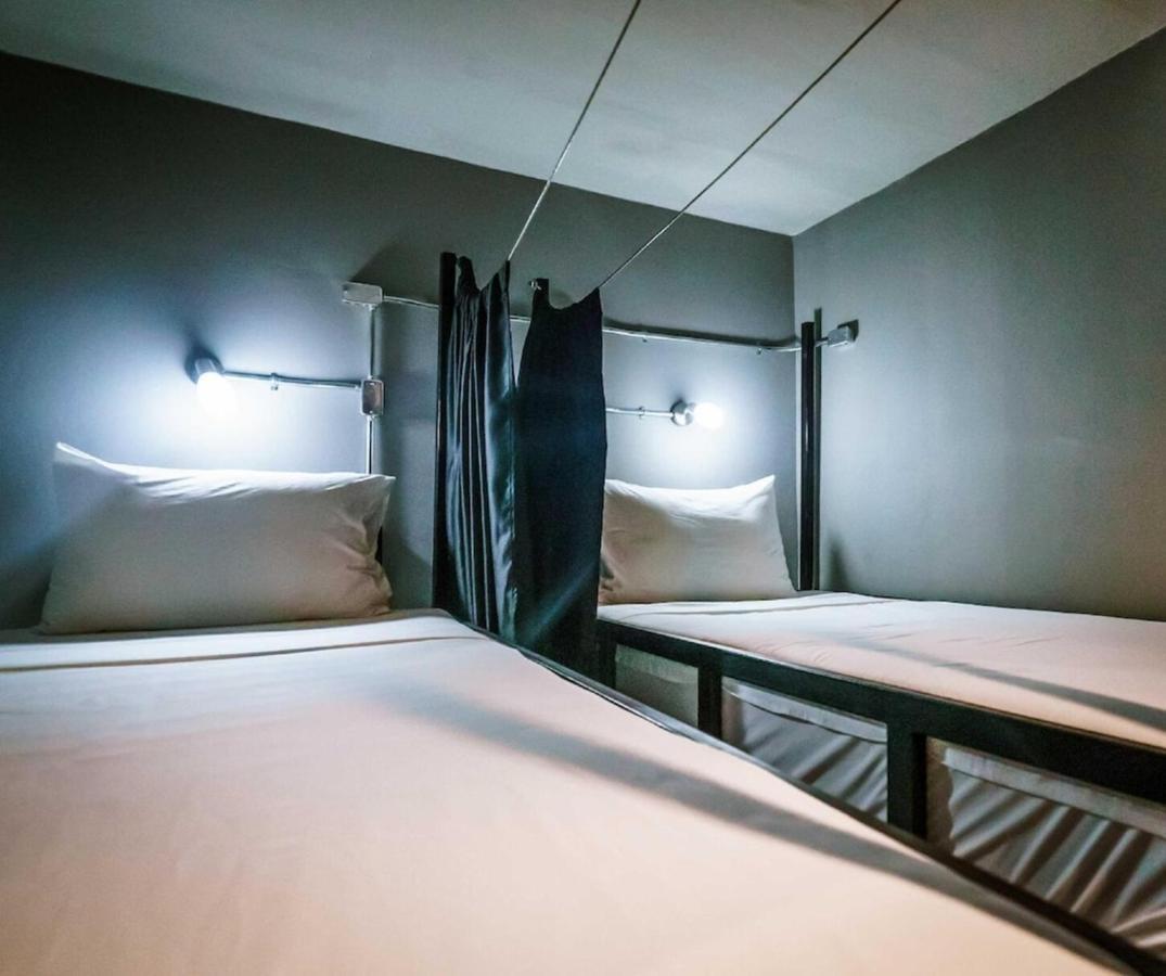 3Plus1 Hostel Patong Extérieur photo