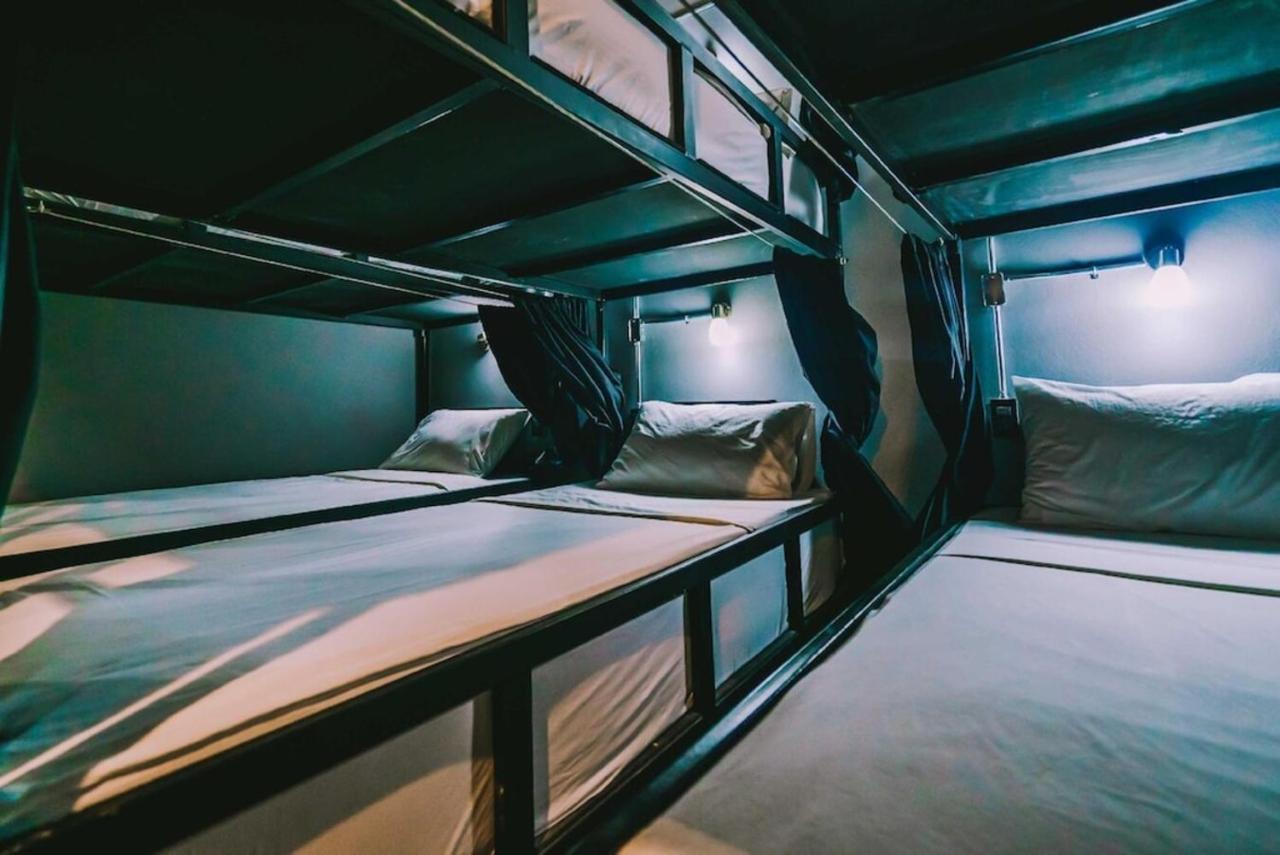3Plus1 Hostel Patong Extérieur photo